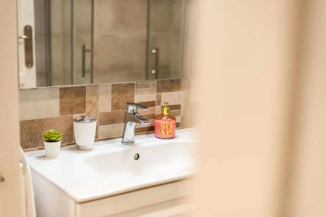 Tuguest Plaza Pescaderia - Catedral Apartment Granada